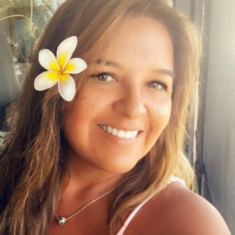 Meet your Posher, Pilar